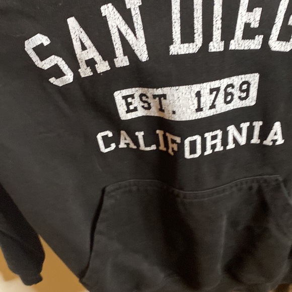Hoodie with San Diego California est. 1769-size S - Picture 3 of 8